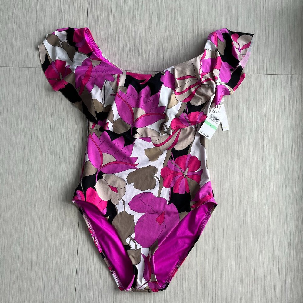 Ruffle swimsuit